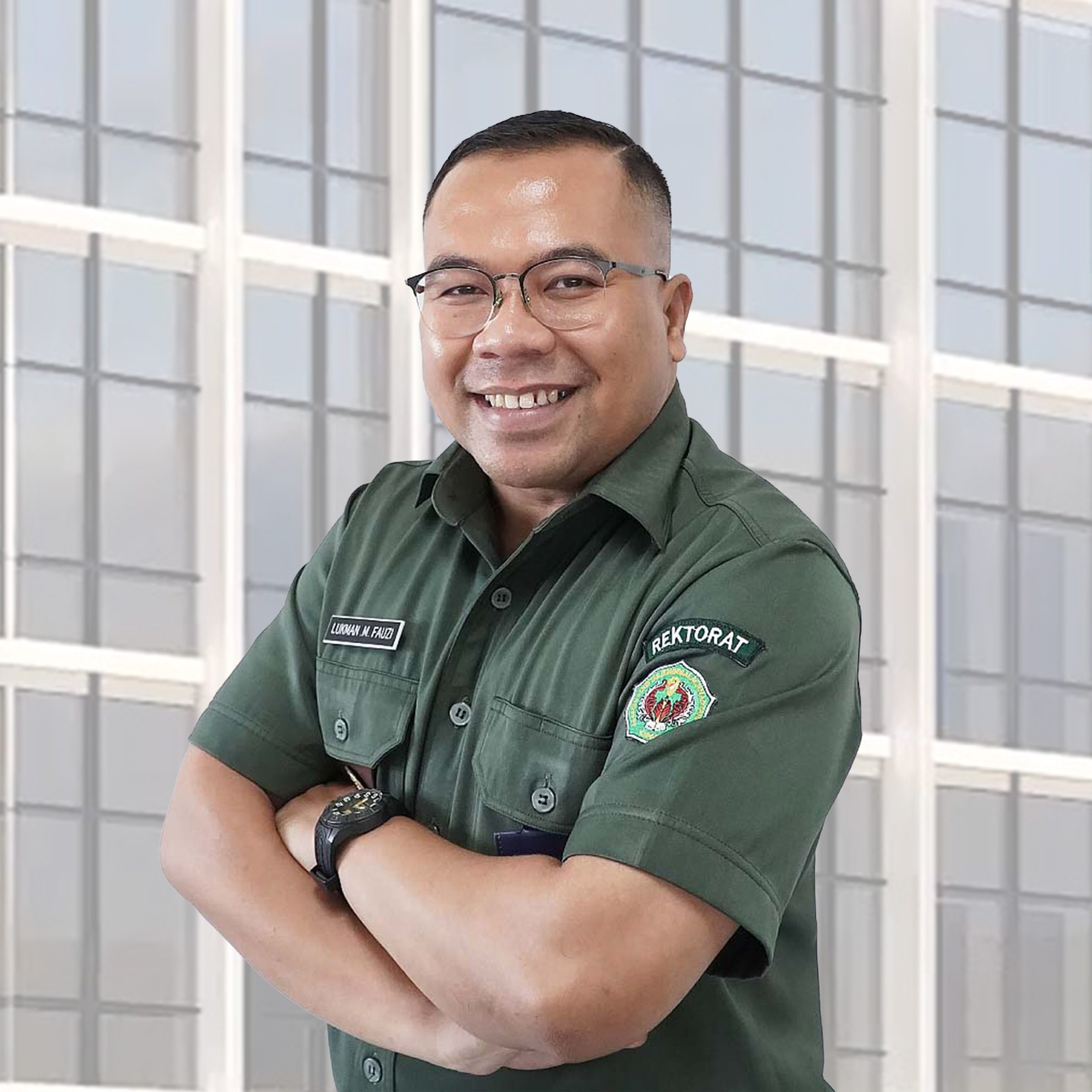 Dr. Lukman Munawar Fauzi, S.IP., M.Si