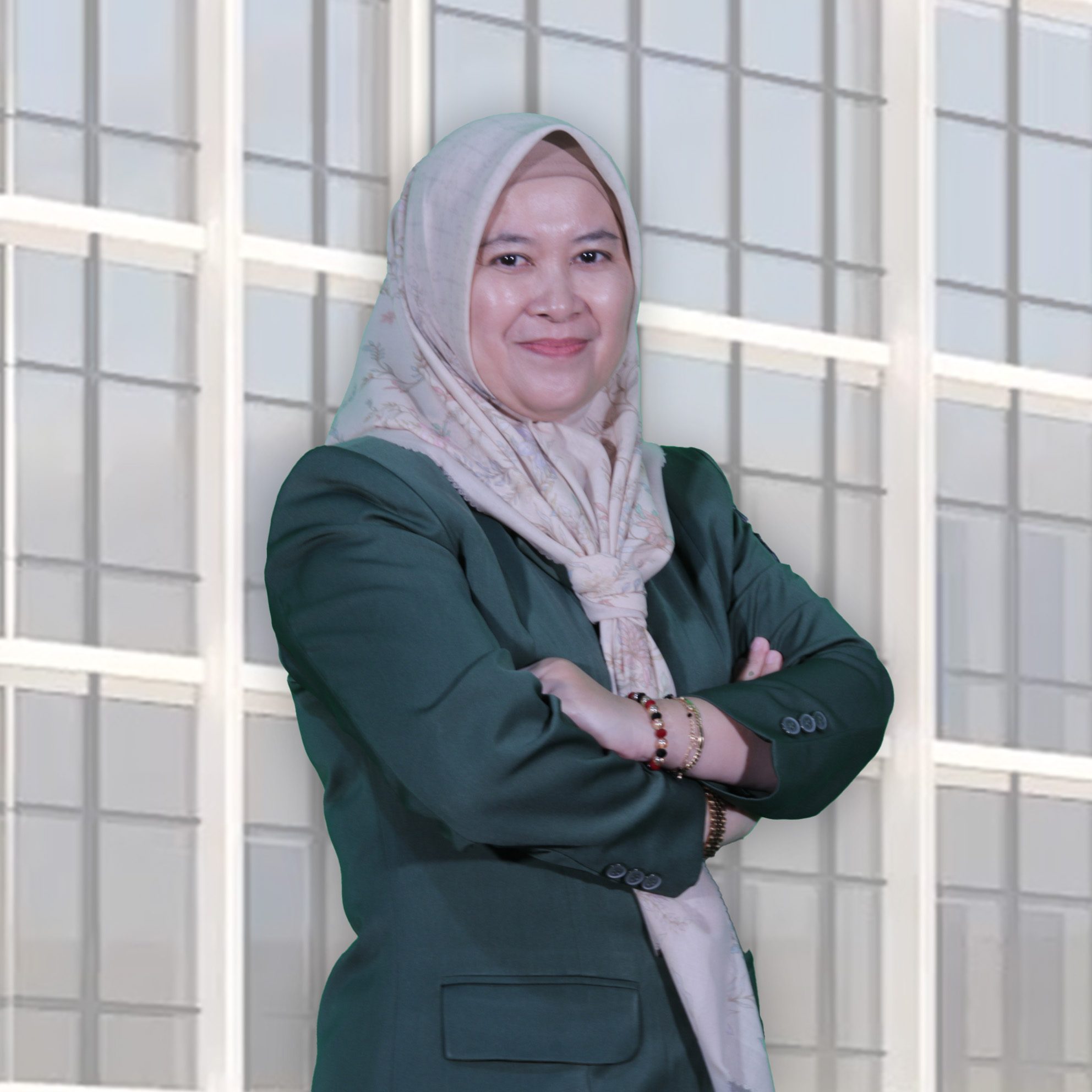 Dr. Suwarti Sari, S.IP., M.Si