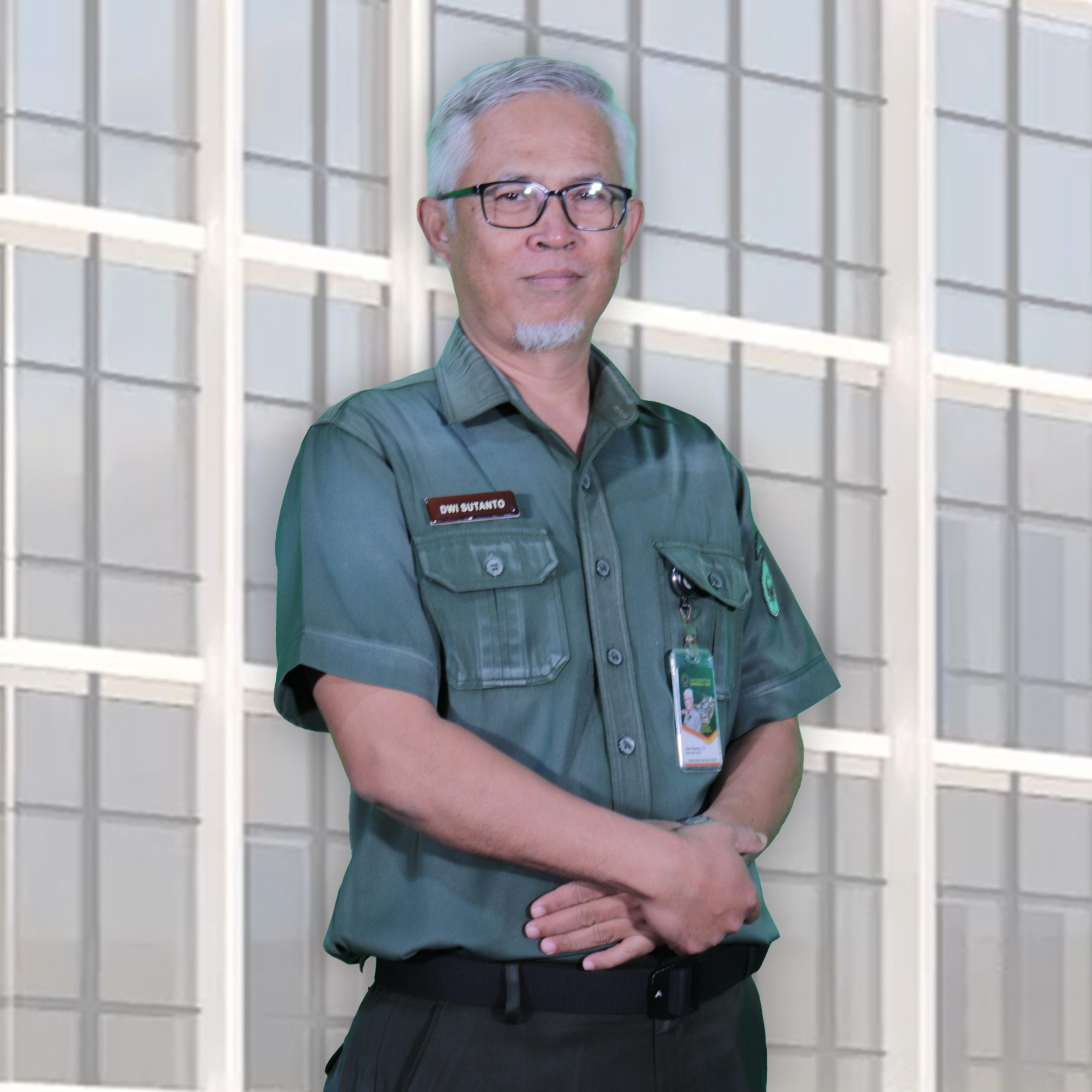 Dwi Sutanto, SE Kepala Sub Bagian Tata Usaha